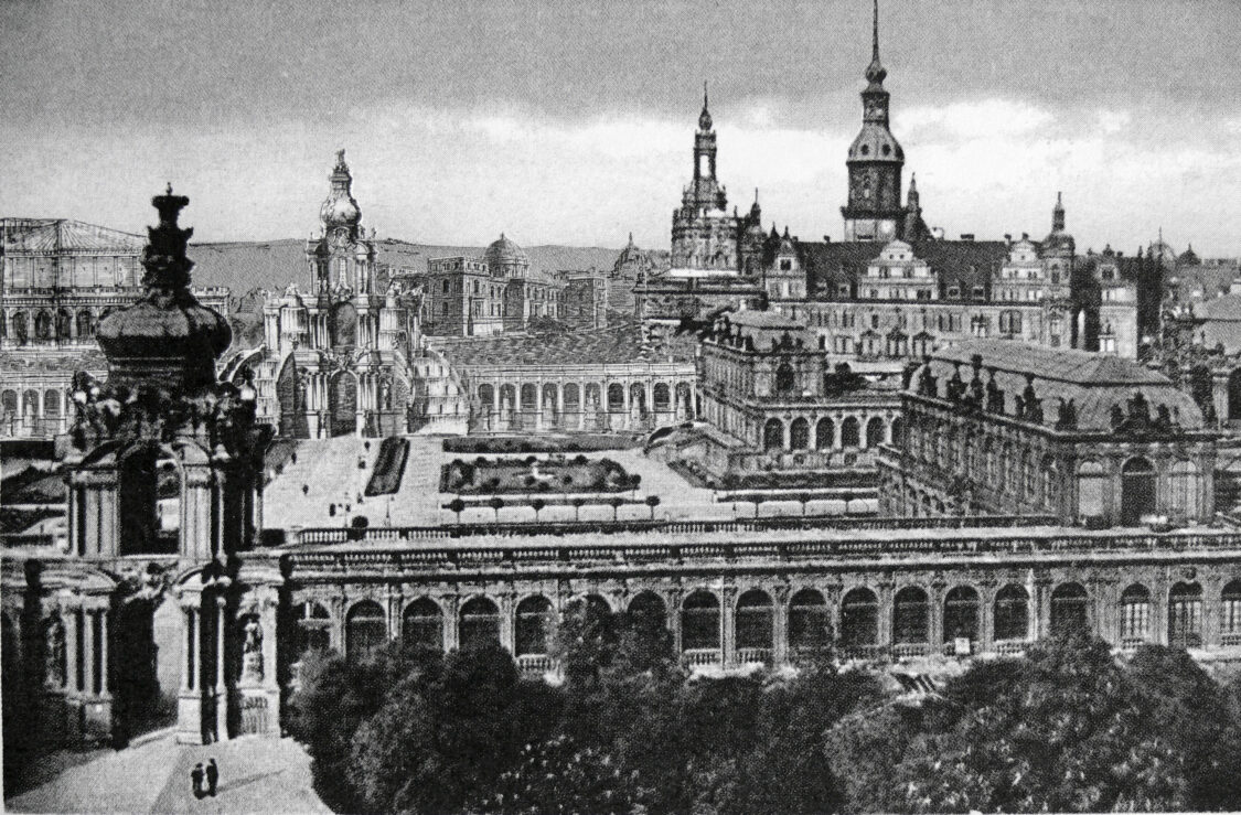 Dresden Zwingerforum nach barockem Ideal