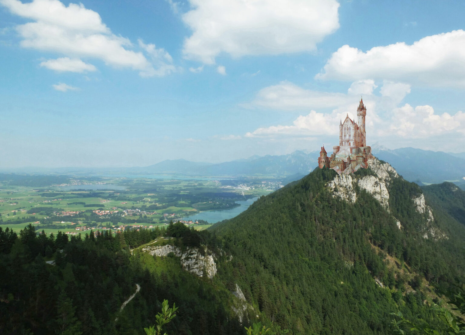 Falkenstein. Panoramaansicht mit dem Falkenstein