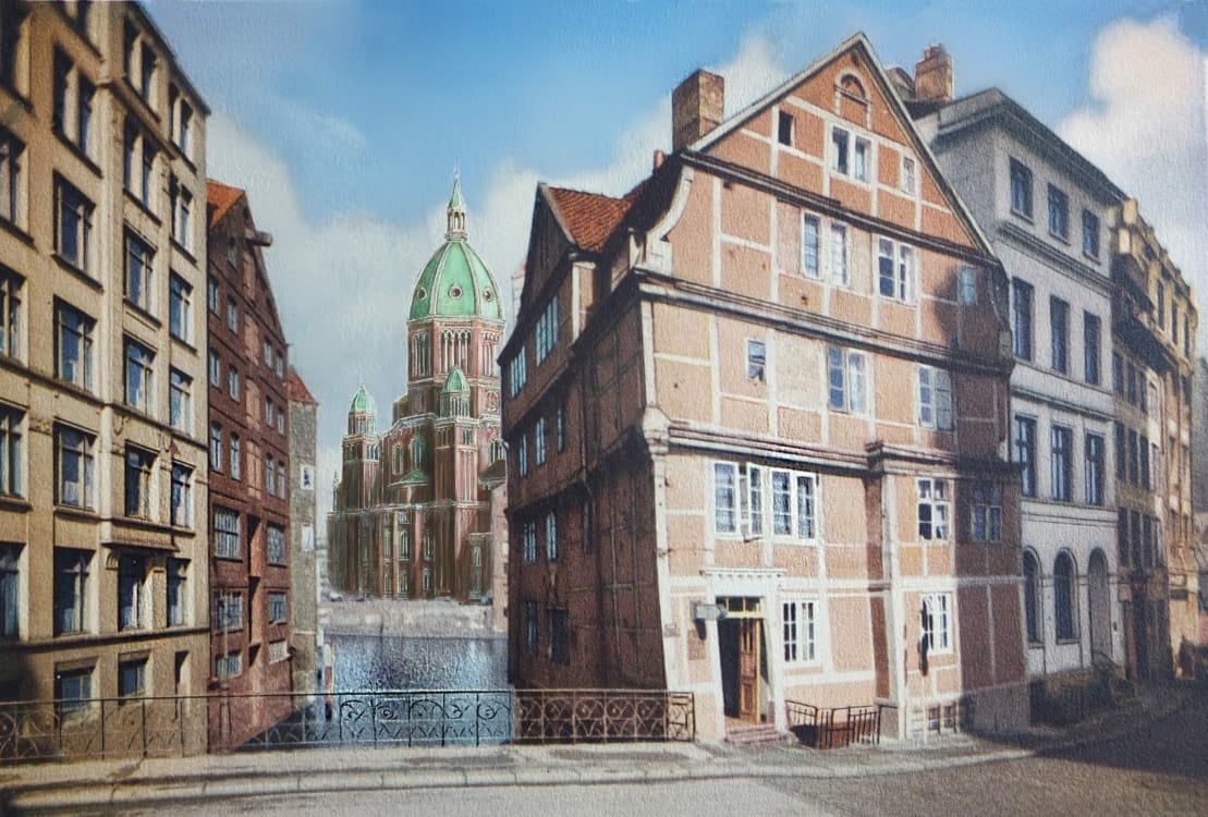St. Nikolai von der kleinen Katharinenstraße gesehen.